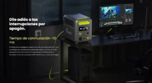 Esquema de la FOSSiBOT F1200 actuando como sistema UPS (SAI) protegiendo un ordenador iMac y una consola PS5, con indicación de