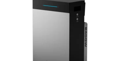 Acumulador solar doméstico Allpowers BS5000 PRO de 5.2 kWh todo en uno instalado para reducir la factura de la luz del hogar.